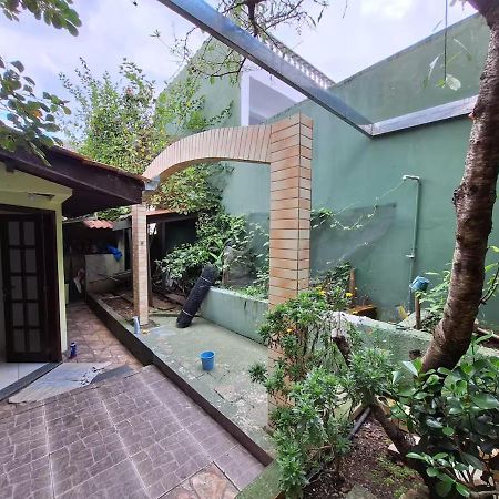 Casa Aconchegante Em Curitiba Ξενοδοχείο Εξωτερικό φωτογραφία
