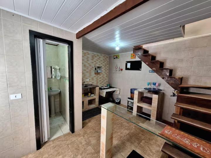 Casa Aconchegante Em Curitiba Ξενοδοχείο Εξωτερικό φωτογραφία
