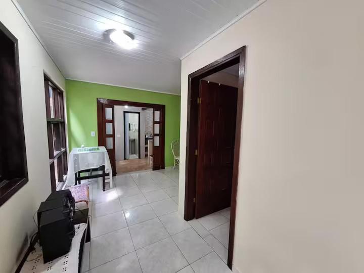 Casa Aconchegante Em Curitiba Ξενοδοχείο Εξωτερικό φωτογραφία